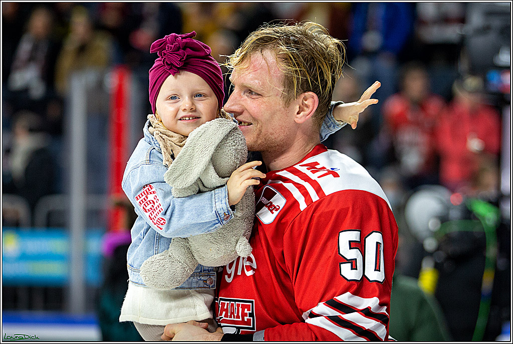 PENNY DEL; Koelner Haie- Loewen Frankfurt; Koeln, 01.12.2022